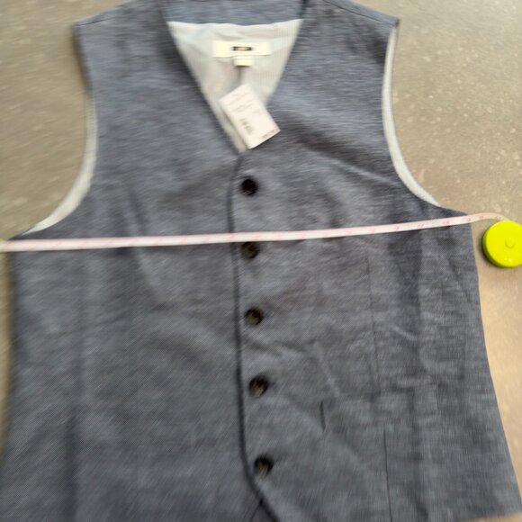 Joseph Abboud Men’s Vest - Picture 6 of 7